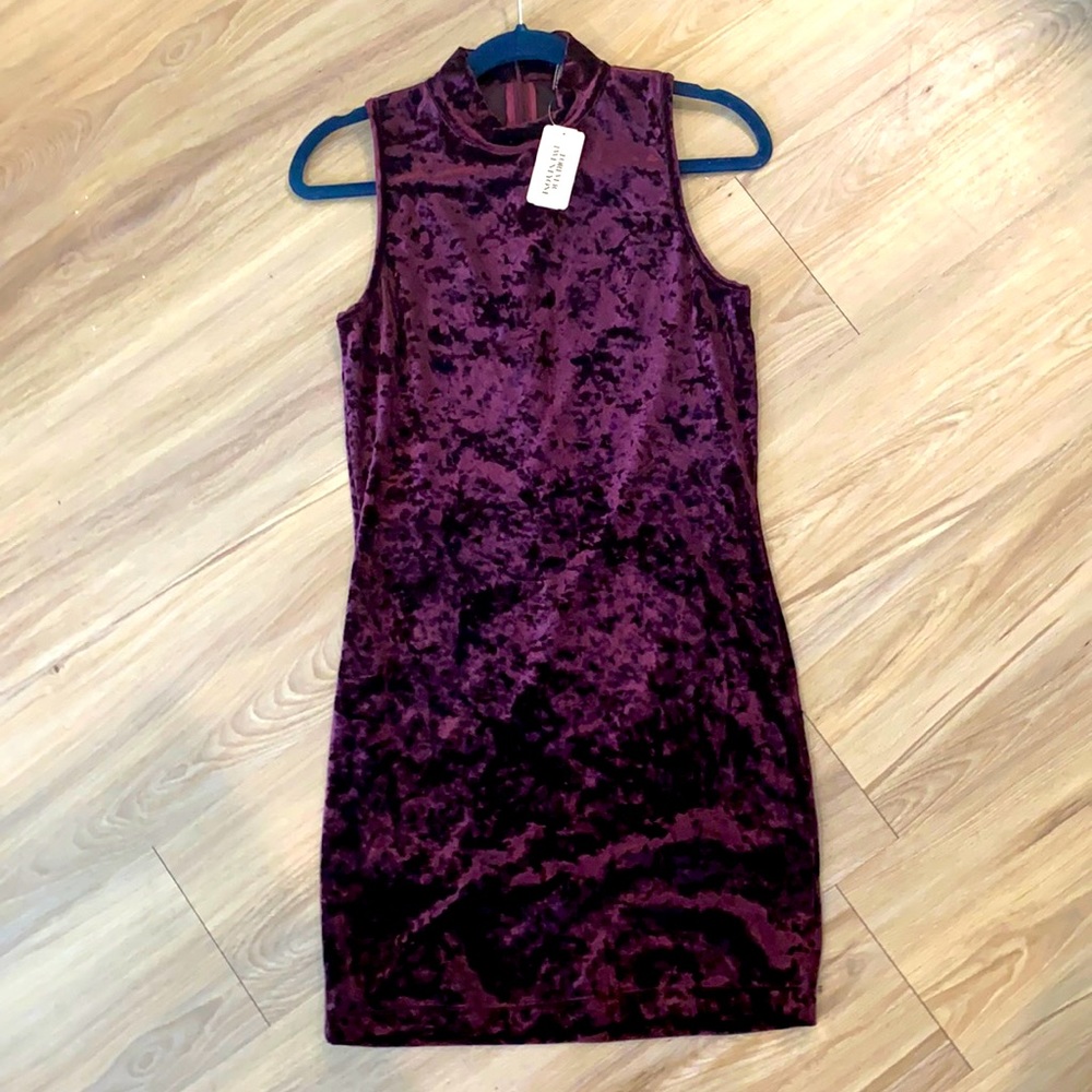 Forever 21 velvety plum dress